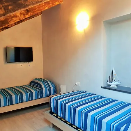 Casaviva - Casa Vacanze A Con Terrazza